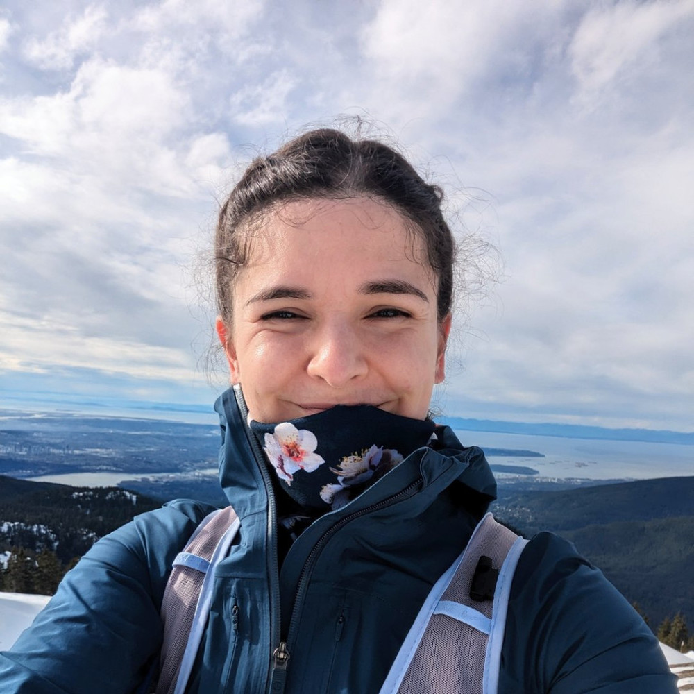 Meet your Posher, Michaela